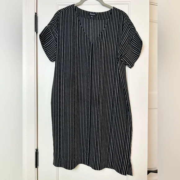Madewell Novel Shift Dress in Chalkboard Stripe (XS) - Picture 3 of 4